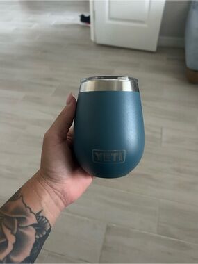 YETI tumbler - 10 oz